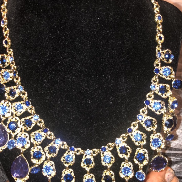 Gold Tone with Blue Stones Necklace - Picture 6 of 6